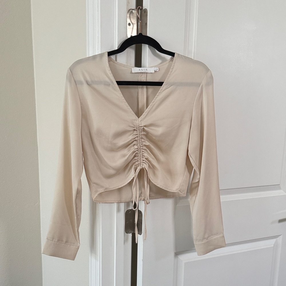 Astr Cream Ruched V-Neck Blouse